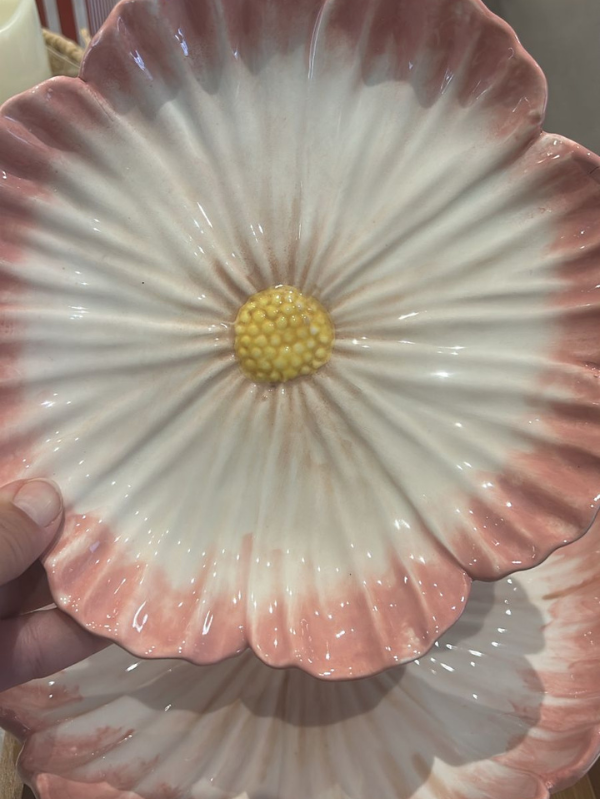 Prato raso rosa sobremesa