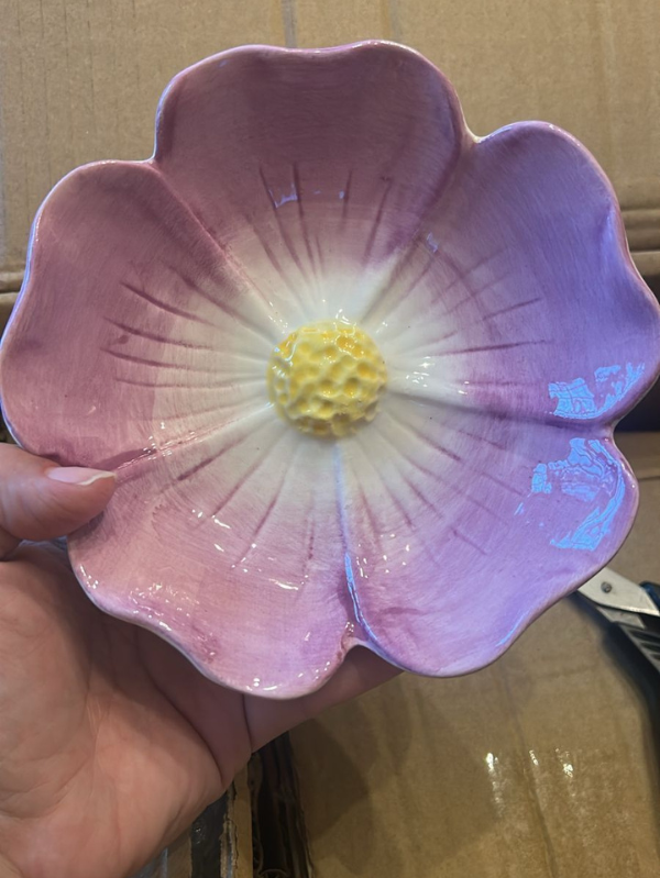 Prato de flor lilás